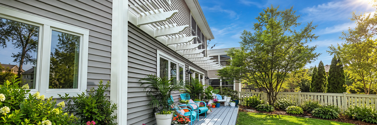 Pergola Over Front Door: Design & Sizing Guide