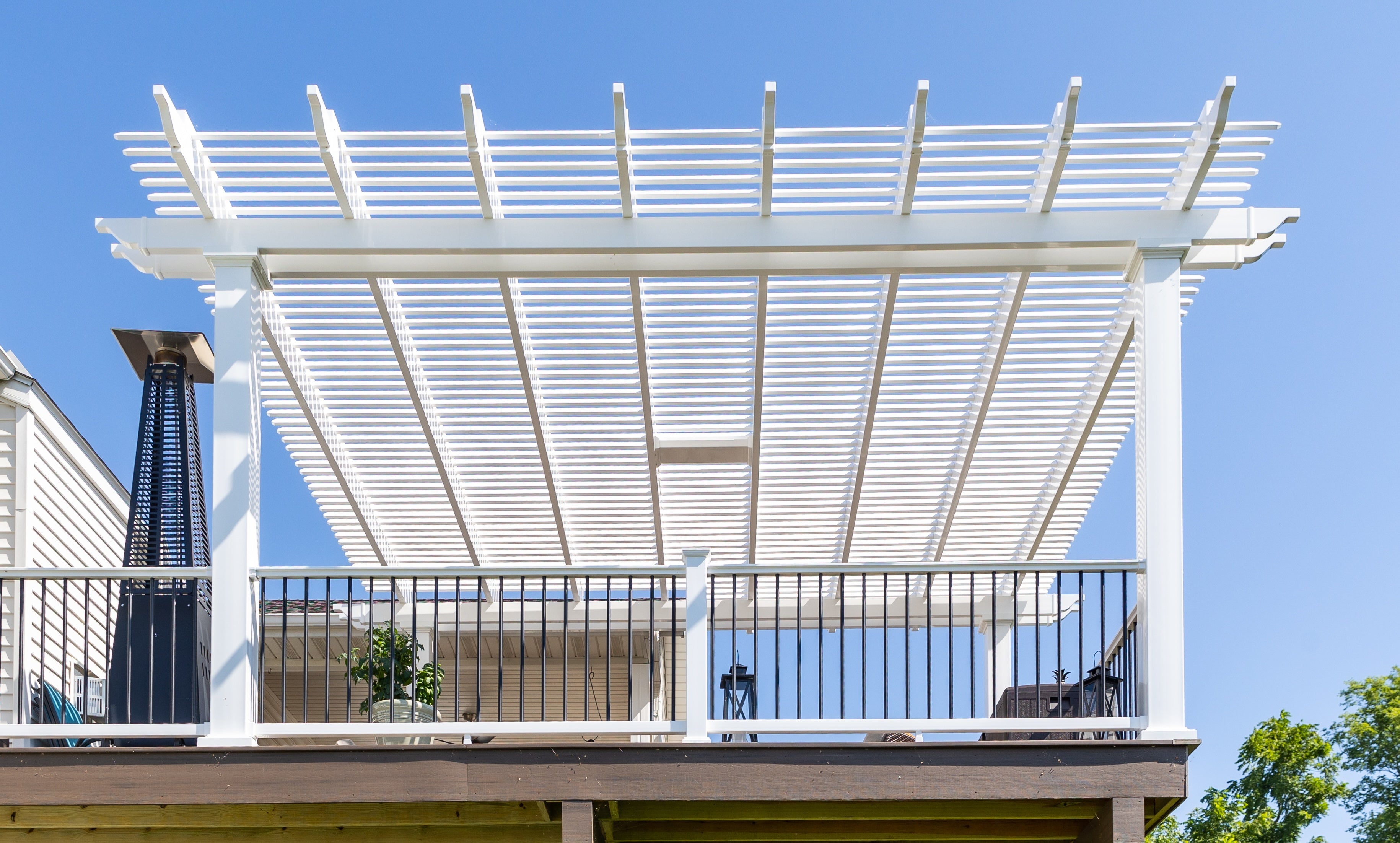 compact freestanding pergola for a small backyard patio